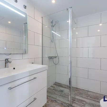 Casa Nira - Premium 3br Seaviews Pool *
